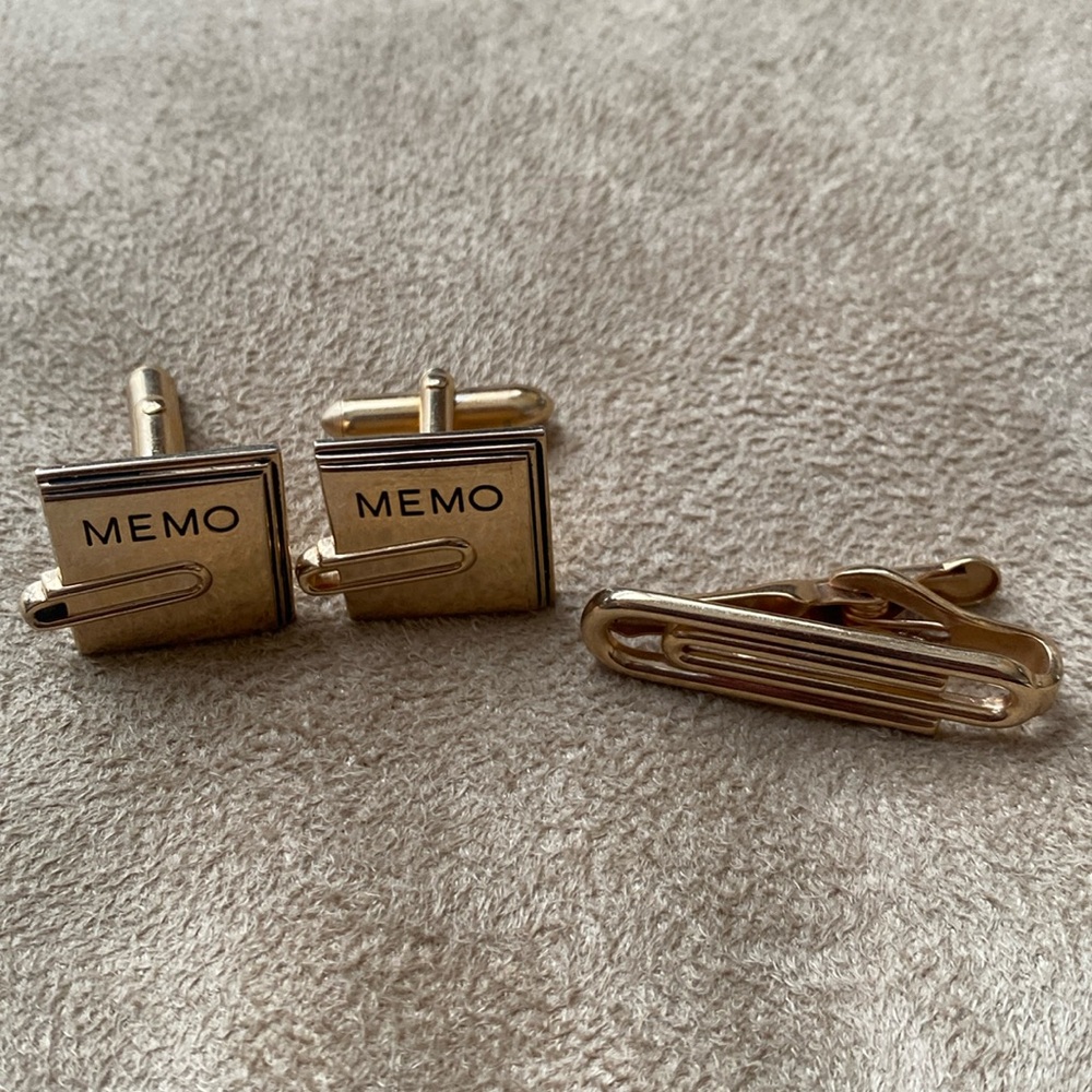 Gold plated, memo  Swank brand, cufflinks, and tie tack set